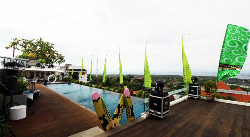 Maxonehotels At Bukit Jimbaran Exterior photo